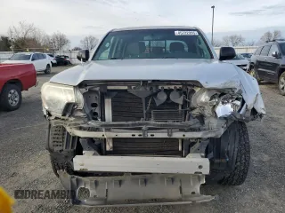 2013 Toyota Tacoma PreRunner with VIN 3TMKU4HN0DM034513, listed as a Copart auction lot 45722995 with 110,318 mi miles and Salvage title. Bid and sale history available at DreamBid. Image 5.