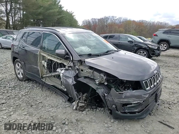 2020 Jeep Compass Latitude with VIN 3C4NJDBB1LT205116, listed as a Copart auction lot 53227985 with 51,688 mi miles and Salvage title. Bid and sale history available at DreamBid. Image 12.