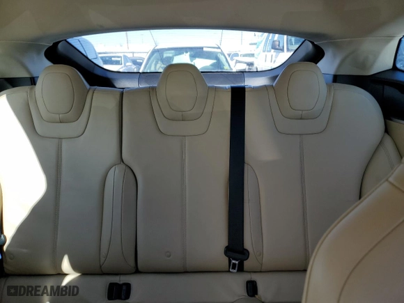 2013 Tesla Model S with VIN 5YJSA1CN1DFP13130, listed as a Copart auction lot 49703475 with 227,093 mi miles and Salvage Title. Bid and sale history available at carsss.com. Image 10.