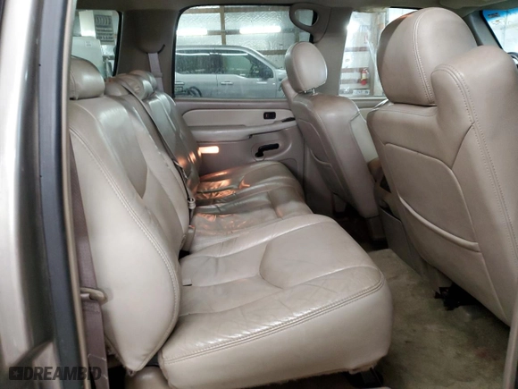 2003 Chevrolet Suburban LT with VIN 1GNFK16Z23R137075, listed as a Copart auction lot 46408225 with 0 mi miles and Salvage Title. Bid and sale history available at carsss.com. Image 11.