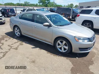 2013 Volkswagen Passat SE with VIN 1VWBP7A37DC140683, listed as a IAAI auction lot 42245864 with 125,898 mi miles and . Bid and sale history available at DreamBid. Image 1.