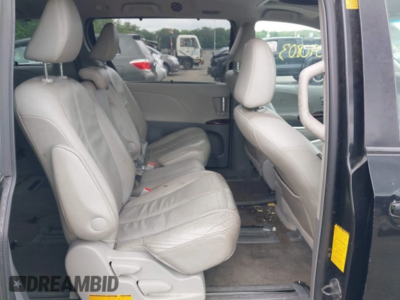 2012 Toyota Sienna XLE AAS with VIN 5TDYK3DC3CS255214, listed as a IAAI auction lot 42390803 with 113,425 mi miles and . Bid and sale history available at DreamBid. Image 8.