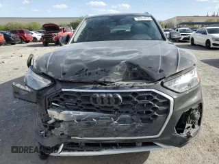 2024 Audi Q5 S line Premium with VIN WA1G2AFY2R2079310, listed as a Copart auction lot 56993615 with 4,484 mi miles and Salvage title. Bid and sale history available at DreamBid. Image 5.