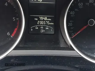2015 Volkswagen Jetta SE с VIN 3VWLA7AJ7FM218630, выставлен на аукционе IAAI как лот 41621751 с пробегом 236 575 миль миль и . История ставок и продаж доступна на DreamBid. Изображение 15.