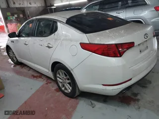 2013 Kia Optima LX with VIN KNAGM4A77D5400536, listed as a IAAI auction lot 41460372 with 84,560 mi miles. Bid and sale history available at carsss.com. Image 3.