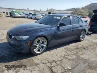 2016 BMW 3 Series 320i z VIN WBA8E1G58GNT99486, wystawiony jako Copart lot #55933915 z przebiegiem 161 986 mil mil oraz Szkoda całkowita • Salvage title. Historia ofert i sprzedaży dostępna na DreamBid. Obrazek 1.