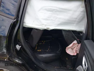 2022 Jeep Compass Latitude Lux с VIN 3C4NJDFB1NT118412, выставлен на аукционе IAAI как лот 41115850 с пробегом Не указан миль и . История ставок и продаж доступна на DreamBid. Изображение 8.