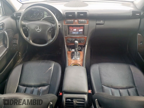 2006 Mercedes-Benz C 280 Luxury with VIN WDBRF54H66F801331, listed as a Copart auction lot 55140345 with 143,157 mi miles and Salvage title. Bid and sale history available at DreamBid. Image 8.