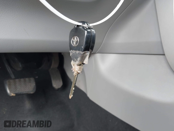 2013 Toyota Corolla L with VIN 5YFBU4EE0DP106114, listed as a IAAI auction lot 42039913 with 184,518 mi miles and . Bid and sale history available at DreamBid. Image 11.