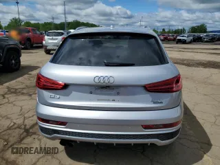 2017 Audi Q3 Prestige z VIN WA1GCCFS0HR005569, wystawiony jako Copart lot #57902185 z przebiegiem 89 900 mil mil oraz Szkody całkowita. Historia ofert i sprzedaży dostępna na DreamBid. Obrazek 6.