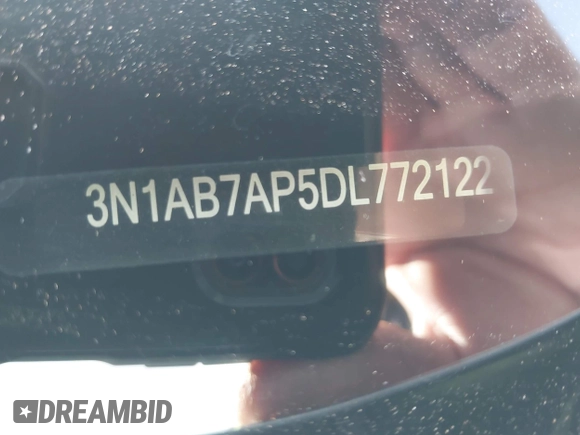 2013 Nissan Sentra SR z VIN 3N1AB7AP5DL772122, wystawiony jako IAAI lot #41945779 z przebiegiem 155 195 mil mil oraz . Historia ofert i sprzedaży dostępna na DreamBid. Obrazek 9.