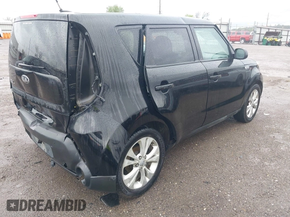 2015 Kia Soul + with VIN KNDJP3A58F7779613, listed as a IAAI auction lot 41944453 with 196,196 mi miles. Bid and sale history available at carsss.com. Image 4.