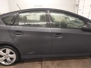 2015 Toyota Prius Four with VIN JTDKN3DU6F1944221, listed as a IAAI auction lot 41613692 with 158,499 mi miles. Bid and sale history available at carsss.com. Image 13.