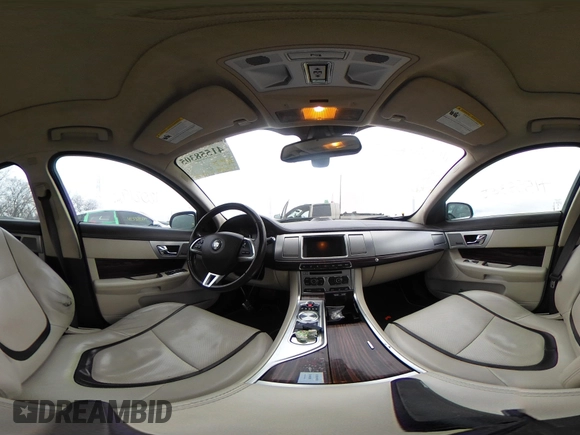 2015 Jaguar XF V6 Portfolio with VIN SAJWJ0FF2F8U59934, listed as a IAAI auction lot 41558305 with 120,219 mi miles. Bid and sale history available at carsss.com. Image 18.