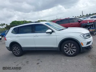 2018 Volkswagen Tiguan SEL with VIN 3VV3B7AX7JM219565, listed as a IAAI auction lot 41906582 with 92,391 mi miles. Bid and sale history available at carsss.com. Image 13.