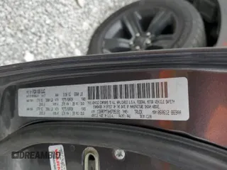 2017 Ram 1500 Night z VIN 1C6RR7MT0HS795181, wystawiony jako Copart lot #56459275 z przebiegiem 118 876 mil mil oraz Szkoda całkowita • Salvage title. Historia ofert i sprzedaży dostępna na DreamBid. Obrazek 13.