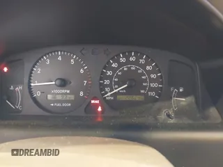 2001 Chevrolet Prizm z VIN 1Y1SK52811Z400984, wystawiony jako IAAI lot #42550019 z przebiegiem 226 246 mil mil oraz . Historia ofert i sprzedaży dostępna na DreamBid. Obrazek 7.