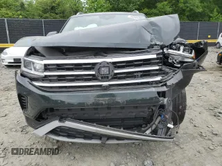 2021 Volkswagen Atlas SEL Premium z VIN 1V2TR2CA2MC513384, wystawiony jako Copart lot #56565305 z przebiegiem 61 815 mil mil oraz Szkoda całkowita • Salvage title. Historia ofert i sprzedaży dostępna na DreamBid. Obrazek 5.