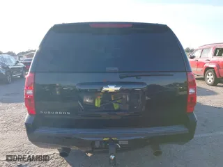 2008 Chevrolet Suburban LTZ with VIN 3GNFC16Y78G211215, listed as a IAAI auction lot 41250412 with 1 mi miles. Bid and sale history available at carsss.com. Image 16.