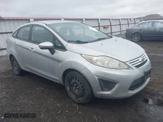 2013 Ford Fiesta SE with VIN 3FADP4BJ3DM176706, listed as a IAAI auction lot 42047063 with 126,799 mi miles. Bid and sale history available at carsss.com. Image 1.