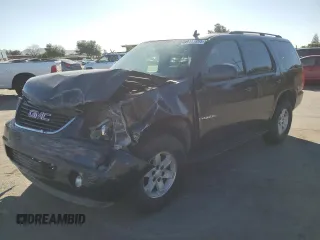 2008 GMC Yukon SLE w/3SA with VIN 1GKFC13C58J124949, listed as a Copart auction lot 46881205 with 127,593 mi miles and Salvage Title. Bid and sale history available at carsss.com. Image 1.