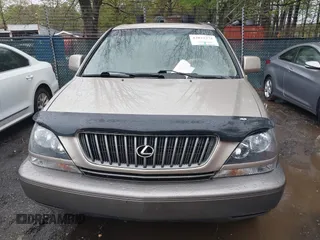 1999 Lexus RX 300 Luxury SUV with VIN JT6GF10U8X0020178, listed as a IAAI auction lot 42023372 with 268,817 mi miles. Bid and sale history available at carsss.com. Image 6.