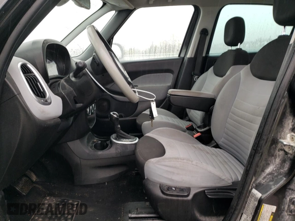 2014 FIAT 500L Easy with VIN ZFBCFABH9EZ027966, listed as a Copart auction lot 81170874 with 118,018 mi miles and Salvage Title. Bid and sale history available at carsss.com. Image 7.