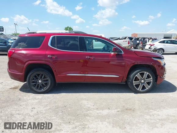 2017 GMC Acadia Denali with VIN 1GKKNPLS3HZ199573, listed as a IAAI auction lot 42092475 with 117,424 mi miles. Bid and sale history available at carsss.com. Image 14.