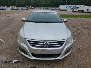 2012 Volkswagen CC R-Line z VIN WVWMP7AN1CE537581, wystawiony jako Copart lot #60816635 z przebiegiem 105 074 mil mil oraz Czysty tytuł • Clean title. Historia ofert i sprzedaży dostępna na DreamBid. Obrazek 5.