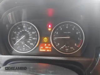 2011 BMW 3 Series 335i xDrive с VIN WBAPL5C57BA919482, выставлен на аукционе IAAI как лот 42531375 с пробегом 82 868 миль миль и . История ставок и продаж доступна на DreamBid. Изображение 7.