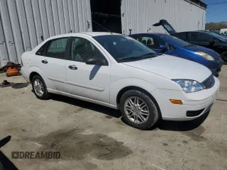 2005 Ford Focus S with VIN 1FAFP34N05W116810, listed as a Copart auction lot 53470475 with 93,708 mi miles and Clean Title. Bid and sale history available at carsss.com. Image 4.