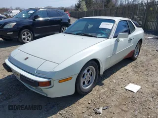 1985 Porsche 944 z VIN WP0AA0949FN455352, wystawiony jako IAAI lot #41841029 z przebiegiem 312 350 mil mil oraz . Historia ofert i sprzedaży dostępna na DreamBid. Obrazek 2.