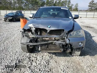 2008 BMW X5 3.0si with VIN 5UXFE43528L000813, listed as a Copart auction lot 42426315 with 147,648 mi miles and Salvage Title. Bid and sale history available at carsss.com. Image 5.