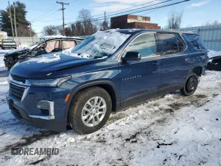 2023 Chevrolet Traverse LS with VIN 1GNEVFKW0PJ121876, listed as a Copart auction lot 43731515 with 24,673 mi miles and Salvage Title. Bid and sale history available at carsss.com. Image 1.