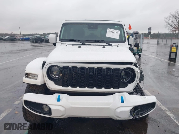 2024 Jeep Wrangler High Altitude z VIN 1C4RJXU6XRW209302, wystawiony jako IAAI lot #41116289 z przebiegiem 2 862 mil mil oraz . Historia ofert i sprzedaży dostępna na DreamBid. Obrazek 12.
