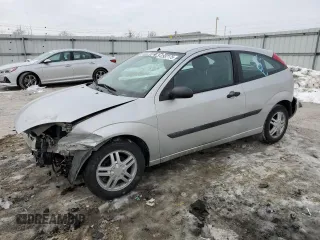 2004 Ford Focus ZX3 with VIN 3FAFP31324R124430, listed as a Copart auction lot 41937175 with 132,169 mi miles and Salvage Title. Bid and sale history available at carsss.com. Image 1.