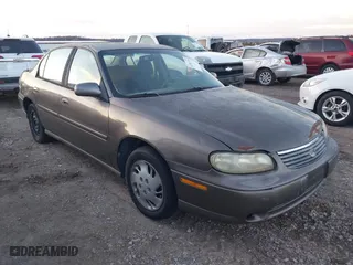 1999 Chevrolet Malibu with VIN 1G1ND52T2X6185862, listed as a IAAI auction lot 41381118 with 183,732 mi miles. Bid and sale history available at carsss.com. Image 1.