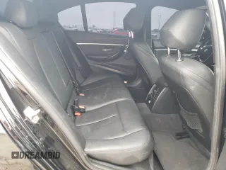 2017 BMW 3 Series 330i z VIN WBA8B9G54HNU50703, wystawiony jako Copart lot #54169295 z przebiegiem 107 729 mil mil oraz Szkoda całkowita • Salvage title. Historia ofert i sprzedaży dostępna na DreamBid. Obrazek 10.