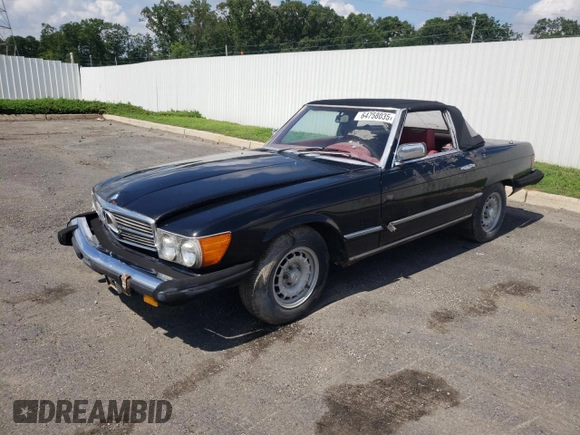 1979 Mercedes-Benz SL with VIN 10704412052292, listed as a Copart auction lot 64758035 with 146,896 mi miles and Clean title. Bid and sale history available at DreamBid. Image 1.