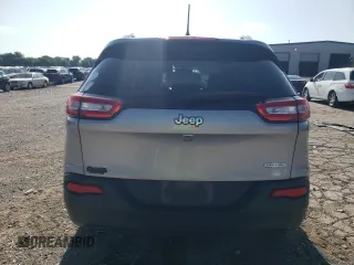 2018 Jeep Cherokee Latitude Plus with VIN 1C4PJLLB5JD519064, listed as a Copart auction lot 60925715 with 161,999 mi miles and Salvage title. Bid and sale history available at DreamBid. Image 6.