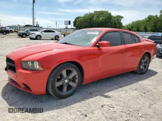 2014 Dodge Charger SXT z VIN 2C3CDXHG1EH165770, wystawiony jako Copart lot #56203455 z przebiegiem 82 322 mil mil oraz Szkoda całkowita • Salvage title. Historia ofert i sprzedaży dostępna na DreamBid. Obrazek 1.