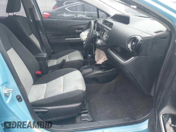 2015 Toyota Prius One with VIN JTDKDTB3XF1112555, listed as a IAAI auction lot 41655384 with 165,551 mi miles and . Bid and sale history available at carsss.com. Image 5.