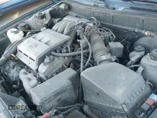 1995 Toyota Camry LE с VIN JT2GK12E1S0081545, выставлен на аукционе IAAI как лот 41408845 с пробегом 297 297 миль миль и . История ставок и продаж доступна на DreamBid. Изображение 18.