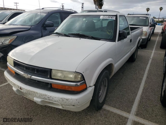 2003 Chevrolet S-10 Work Truck with VIN 1GCCS14X438250805, listed as a Copart auction lot 48951215 with 251,450 mi miles and Clean Title. Bid and sale history available at carsss.com. Image 1.