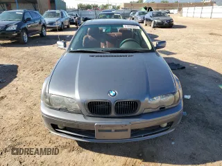 2001 BMW 3 Series 325Ci with VIN WBABN33491JW49847, listed as a Copart auction lot 67066094 with 137,068 mi miles and Salvage Title. Bid and sale history available at carsss.com. Image 5.