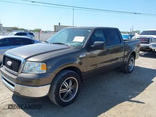 2008 Ford F-150 XL with VIN 1FTRW12W08FA30654, listed as a IAAI auction lot 41897462 with 186,911 mi miles. Bid and sale history available at carsss.com. Image 17.