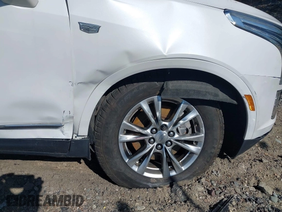 2020 Cadillac XT5 Premium Luxury AWD with VIN 1GYKNDRS7LZ113038, listed as a IAAI auction lot 42040298 with 42,707 mi miles and . Bid and sale history available at DreamBid. Image 6.