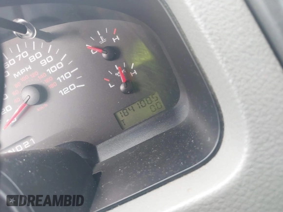 2008 Ford F-150 STX с VIN 1FTRX14W68FB84120, выставлен на аукционе IAAI как лот 40877367 с пробегом 184 108 миль миль и . История ставок и продаж доступна на DreamBid. Изображение 15.