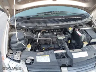 2005 Dodge Caravan SXT with VIN 2D4GP44L55R596566, listed as a IAAI auction lot 41052753 with 109,031 mi miles. Bid and sale history available at carsss.com. Image 10.