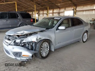 2010 Ford Fusion Hybrid с VIN 3FADP0L30AR388762, выставлен на аукционе Copart как лот 60349935 с пробегом 179 569 миль миль и Списание • Salvage title. История ставок и продаж доступна на DreamBid. Изображение 1.